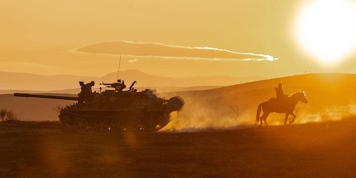 Fotogramma del film Sisu