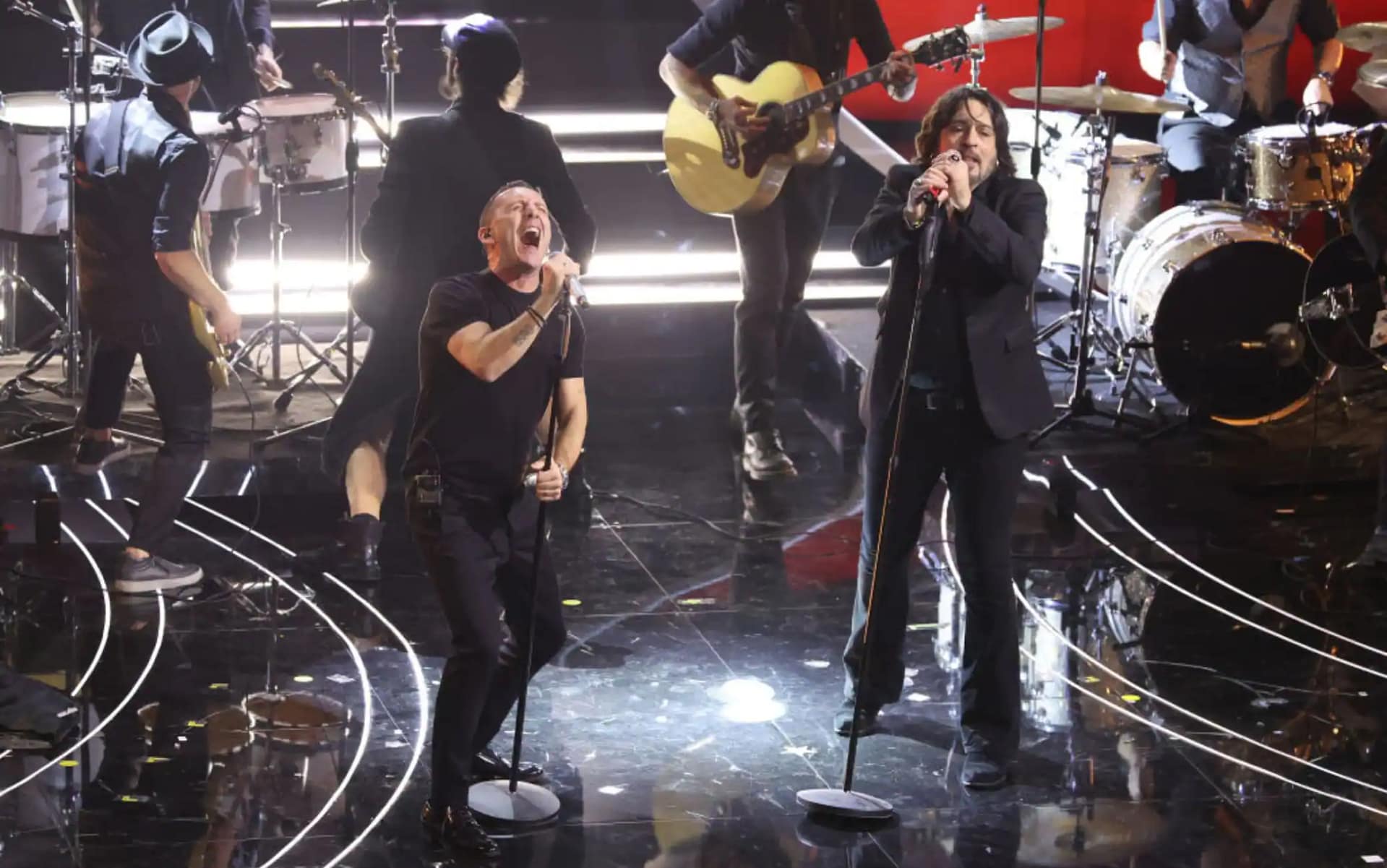 Sanremo 2023 - Modà con Le Vibrazioni