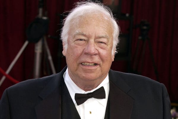 George Kennedy - Attori morti nel 2016