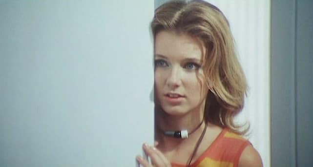 5 bambole per la luna d'agosto